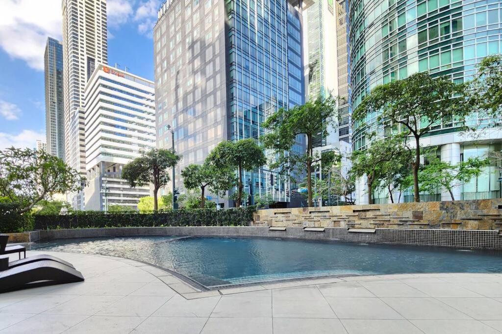 Bgc Fresh & Cozy Studio Near Burgos Circle With Fast Internet Connection Manila Esterno foto