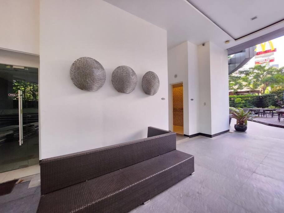 Bgc Fresh & Cozy Studio Near Burgos Circle With Fast Internet Connection Manila Esterno foto